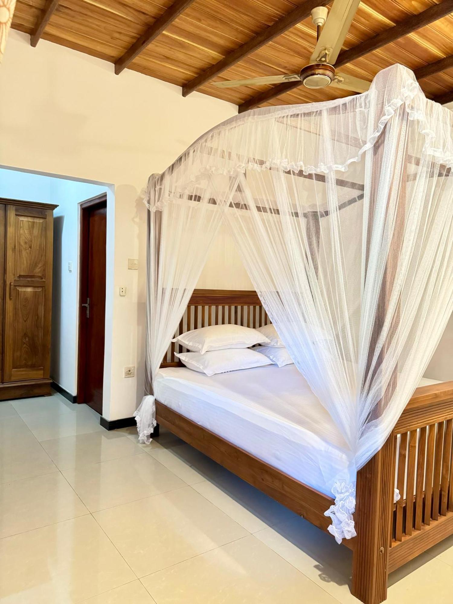 Villa 4U Bentota Extérieur photo